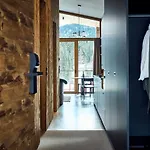 Chalina Apartahotel